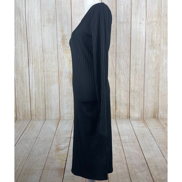 FOREVER 21 | Ribbed Bodycon Dress in Black - Picture 6 of 10